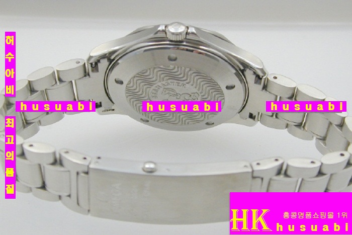 오메가  시계 오메가 씨마스터 플래닛오션 SEAMASTER 300M GMT WHITE DIAL