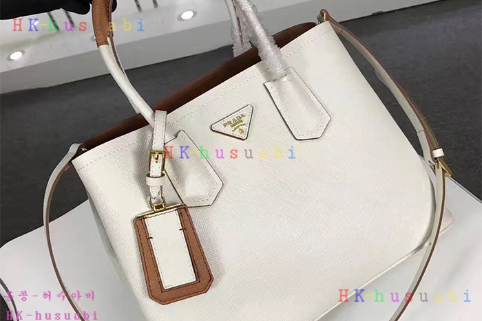 ★미러급★ NEW 17F/W 프라다  여성 신상 사피아노 퀴르 두블레백 1BG775-2