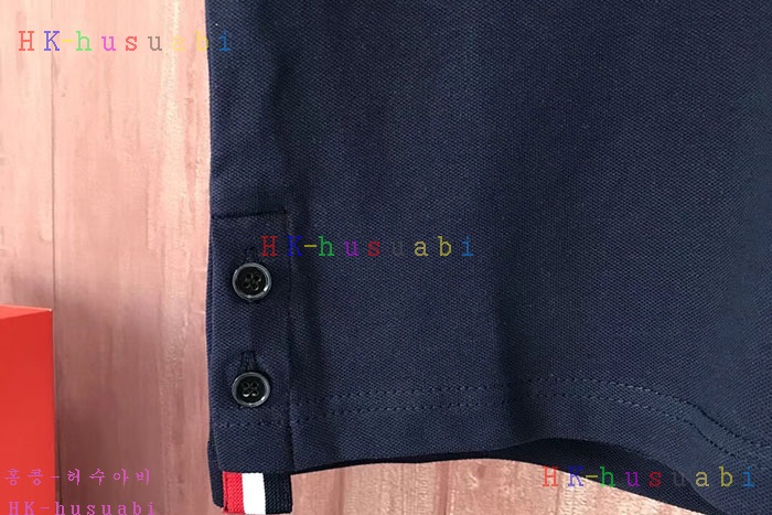 NEW 톰브라운 반팔티 신상 TB12374