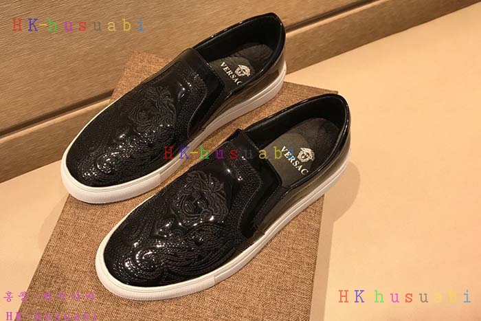 NEW 2018SS 베르사체 남성용 스니커즈 V99520