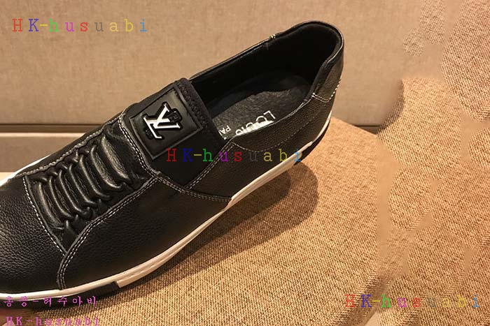 NEW 2018SS 루이비통 남성용 스니커즈 LV777413