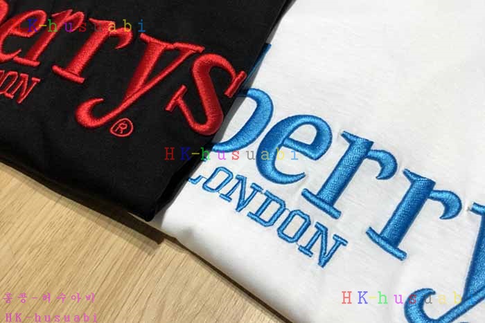 NEW 버버리 반팔티 신상 BB 955406