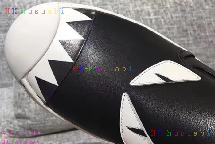 NEW 펜디 여성용 스니커즈 FD 88387