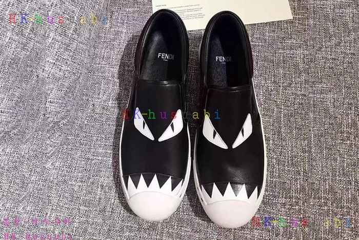 NEW 펜디 여성용 스니커즈 FD 88387