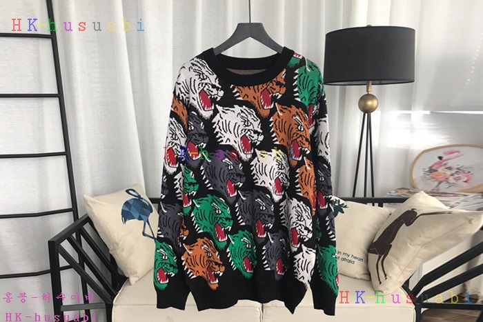 NEW 구찌  신상 니트 GU 98601