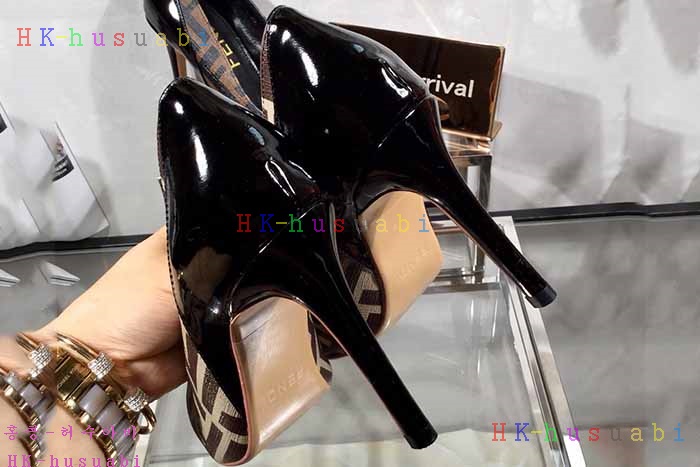 NEW 펜디 여성용 신발 FD 957773