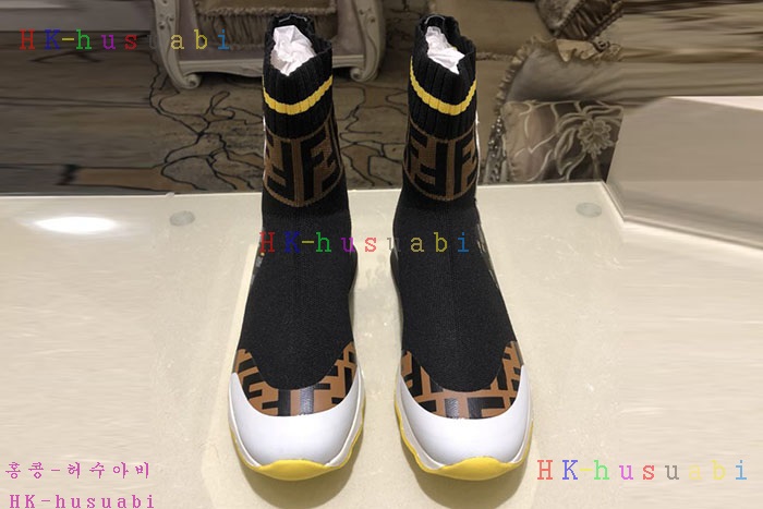 NEW 펜디 남여공용 부츠 FD 668008