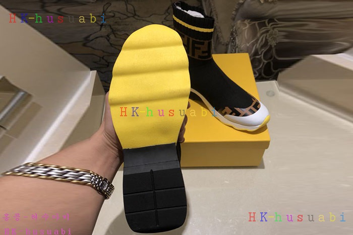NEW 펜디 남여공용 부츠 FD 668008
