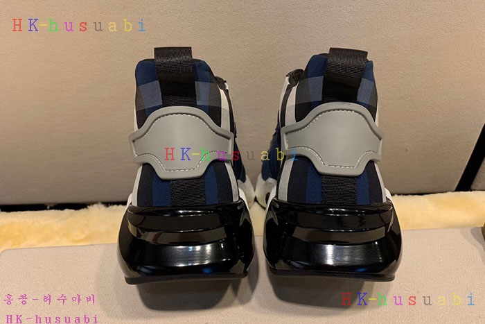 NEW 버버리 남성용 신발 BB 857225