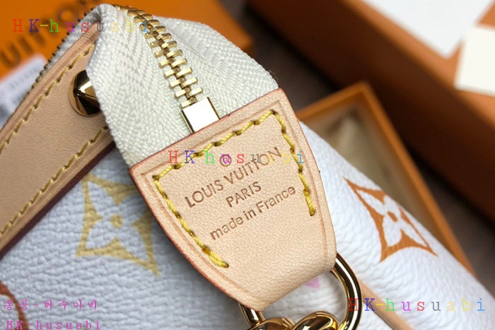 ★미러급★루이비통 멀티 포쉐트 파우치 LV M92649