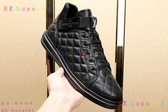 NEW 루이비통 신상 신발 LV 320330