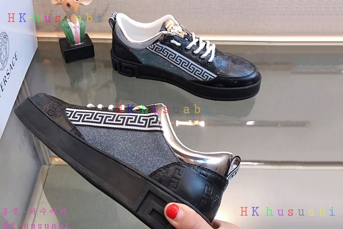 NEW 베르사체 신발 신상 V 725071