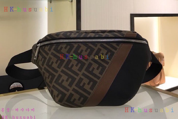 ★미러급★ 펜디 힙색 신상 F 125885