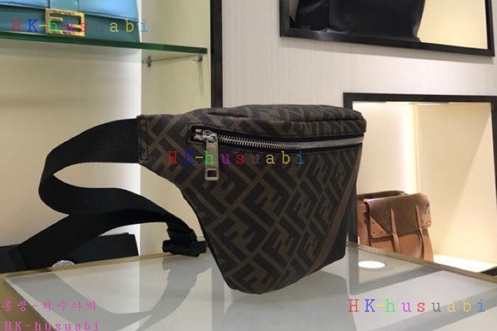 ★미러급★ 펜디 힙색 신상 F 125885