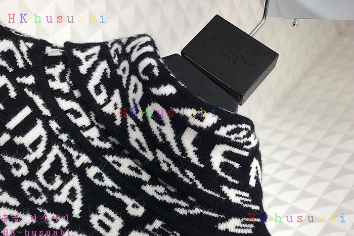 NEW 발렌시아가 니트 신상 B 305231