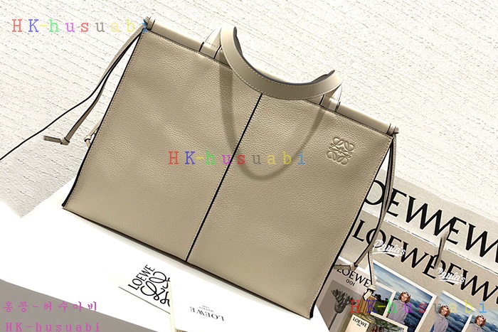 ★미러급★ 로에베 쿠션 토트백  LW 88908-3