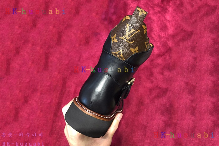 NEW 루이비통 여성용 부츠 신상 LV 225858