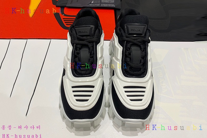 NEW 프라다 남여공용 신발 P 2480027