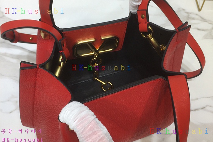 ★미러급★ 발렌티노 이스케이프 쇼핑백 V 662211-2
