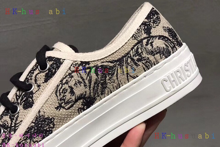 NEW 디올 여성용 신발 DR 8000128