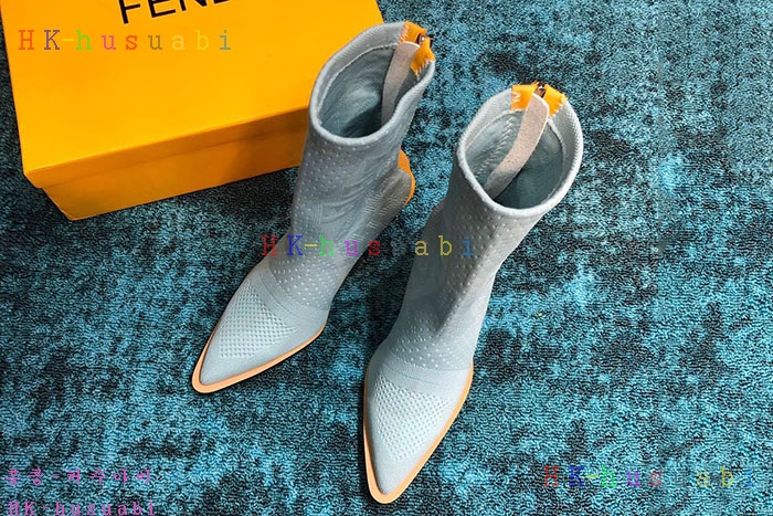 NEW 펜디 부츠 신상 FD 872250