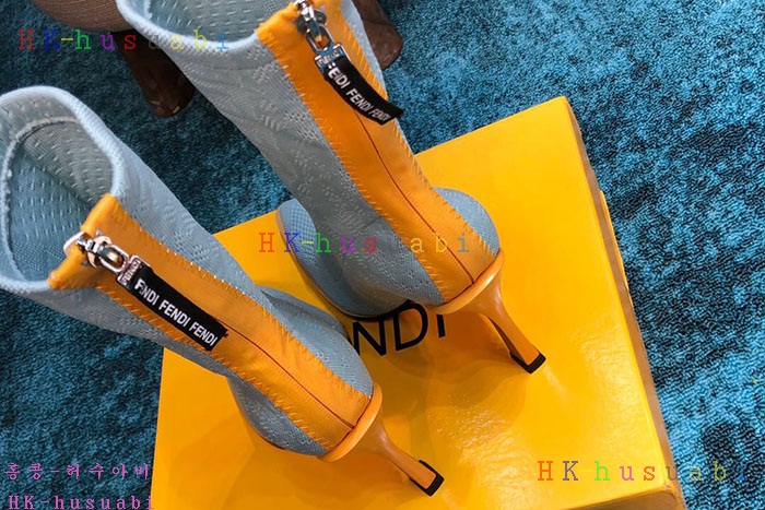 NEW 펜디 부츠 신상 FD 872250