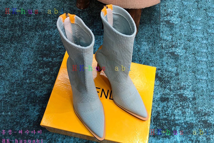 NEW 펜디 부츠 신상 FD 872250