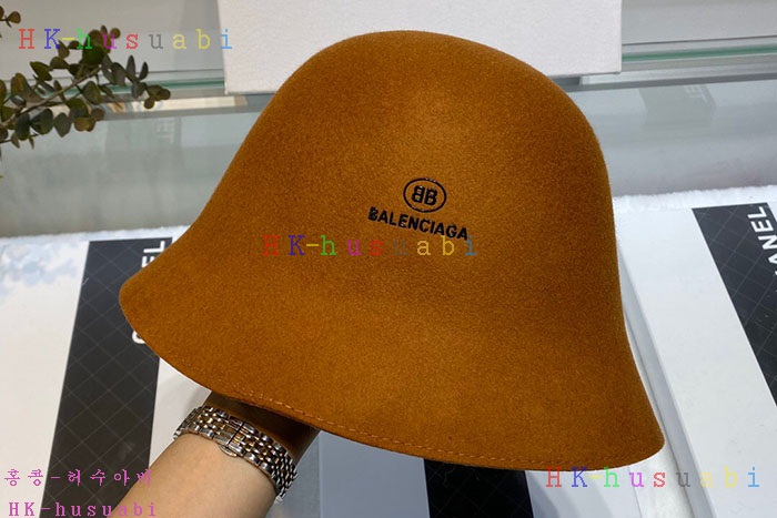 NEW 발렌시아가 모자 신상 b 370013