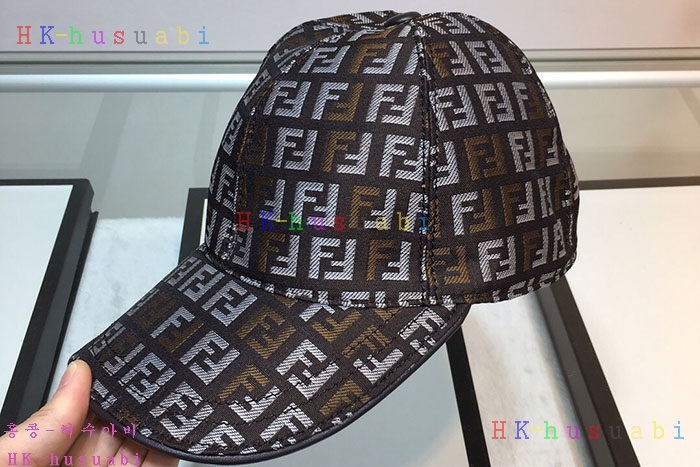 NEW 펜디 모자 신상 F 431249