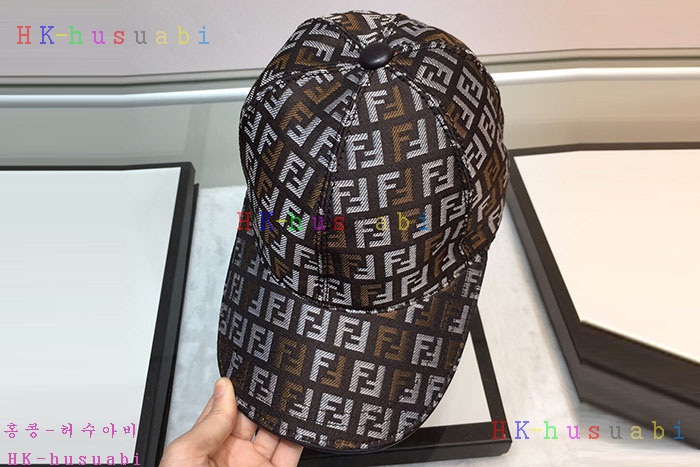 NEW 펜디 모자 신상 F 431249