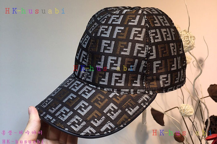 NEW 펜디 모자 신상 F 431249