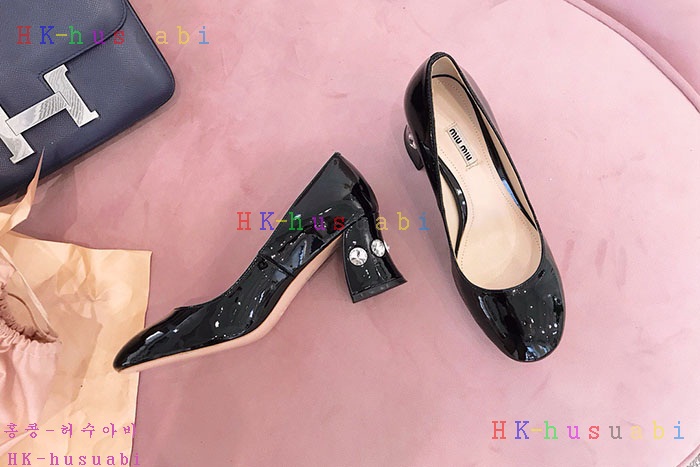 NEW 미우미우 신발 신상 MU 012440
