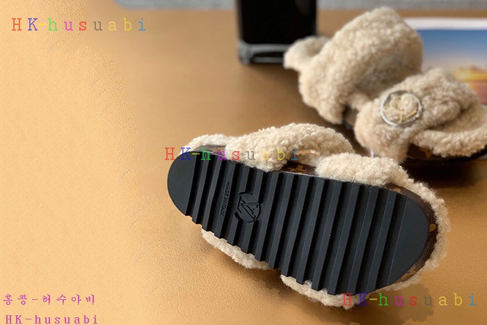 NEW 루이비통 신발 신상 LV 9452586