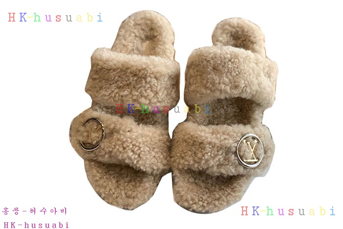 NEW 루이비통 신발 신상 LV 9452586