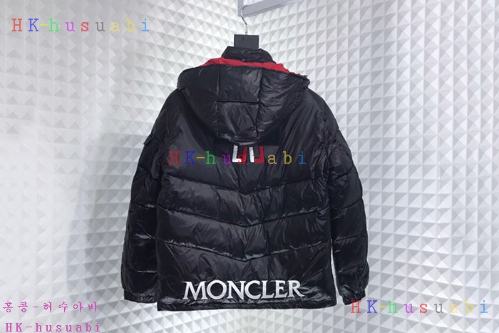NEW 몽클레어 패딩  M 1277754