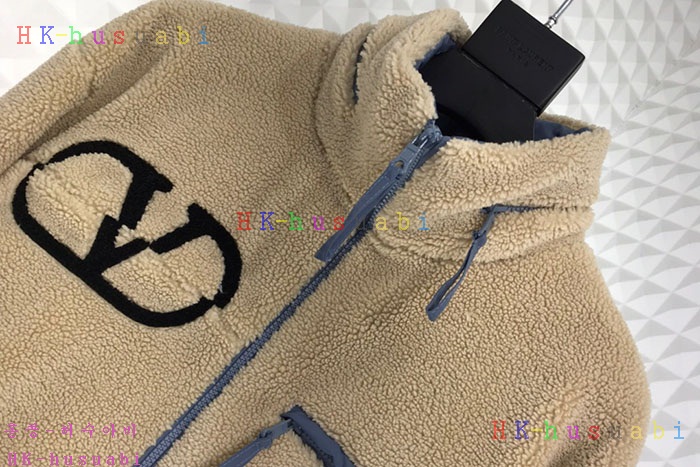 NEW 발렌티노 상의 V 1277754