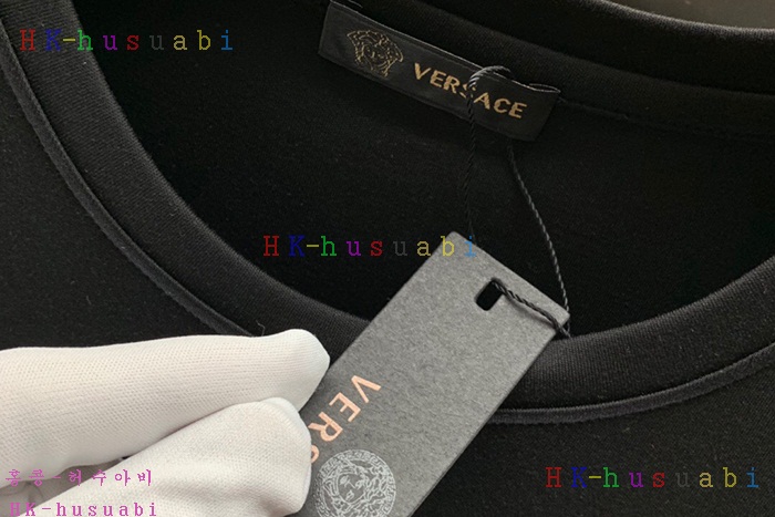 NEW 베르사체 긴팔티 신상 V 65722993