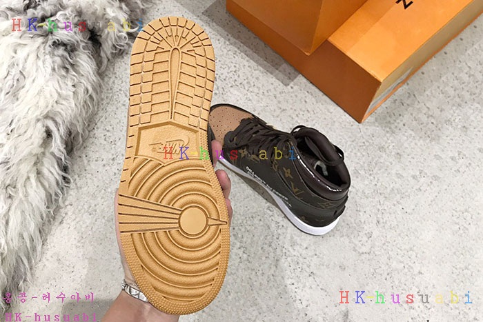 NEW 루이비통 신발 신상 LV 4582250