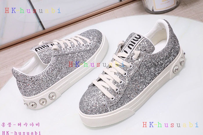 NEW 미우미우 신발 신상 M 758881