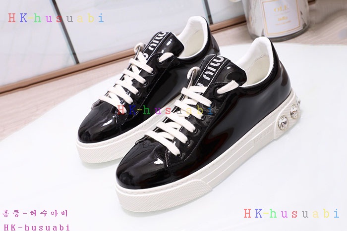 NEW 미우미우 신발 신상 M 758883