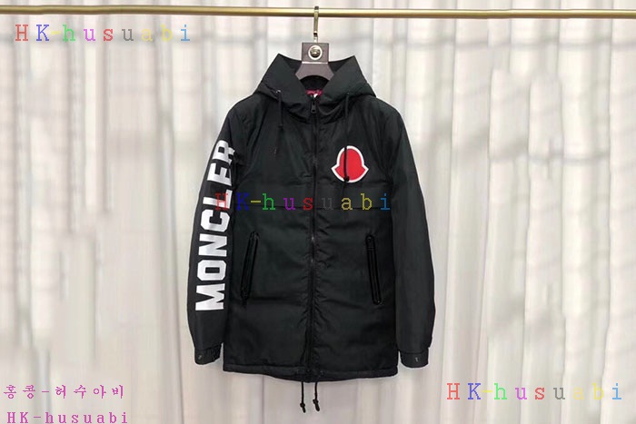 NEW 몽클레어 패딩 신상 M 1258855