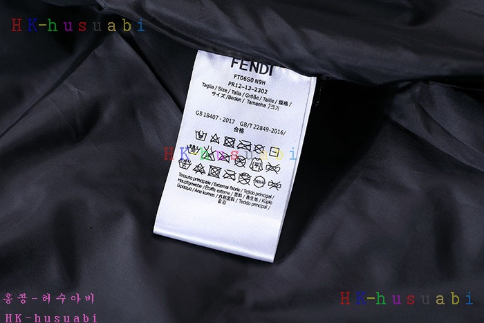NEW 펜디 패딩 신상 FD 7258440