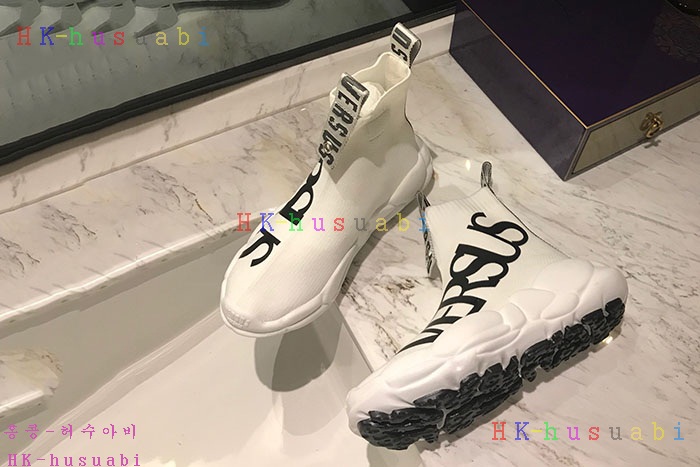 NEW 베르사체 신발 신상 V 1577422
