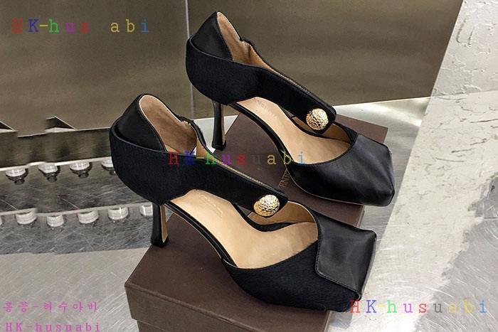 NEW 보테가베네타 신발 신상 B 4244109