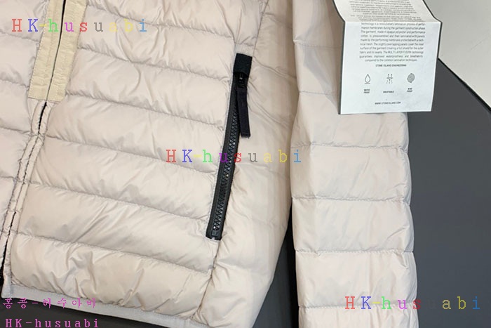 NEW 스톤아일랜드 패딩 신상 ST 332501