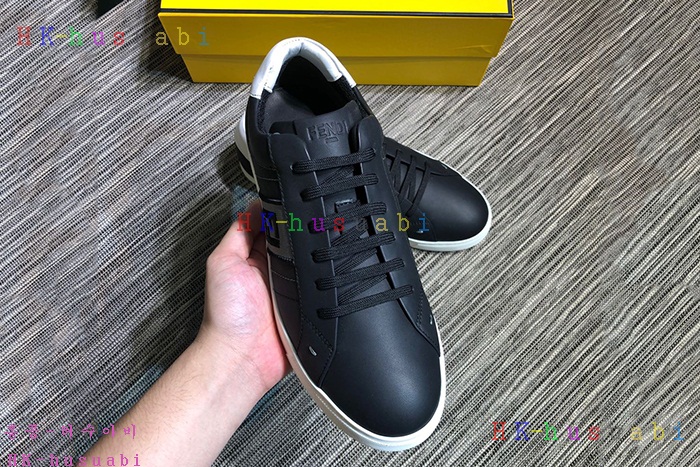 NEW 펜디 신발 신상 FD 4573352