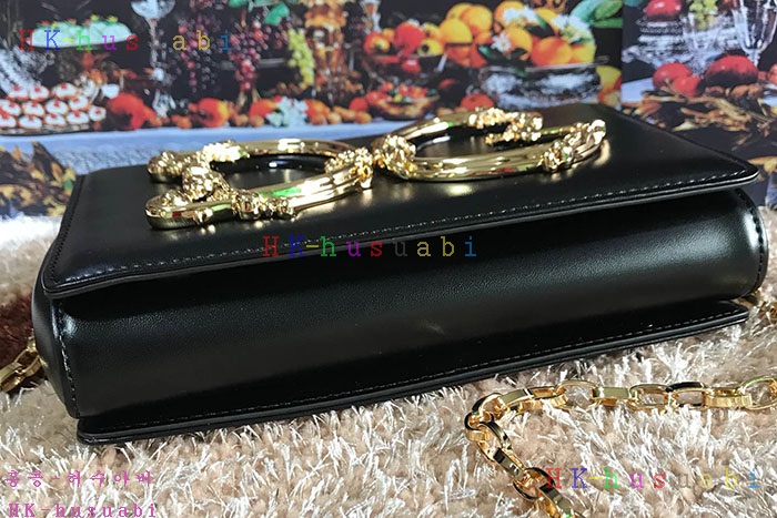 NEW 돌체엔가바나 숄더백 DG 673830