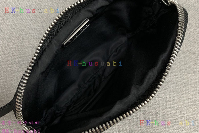 ★미러급★ 프라다 힙색 P 82033