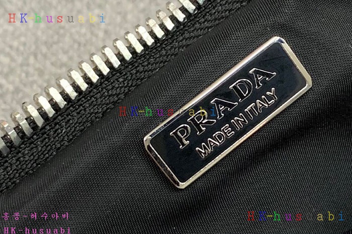 ★미러급★ 프라다 힙색 P 82033
