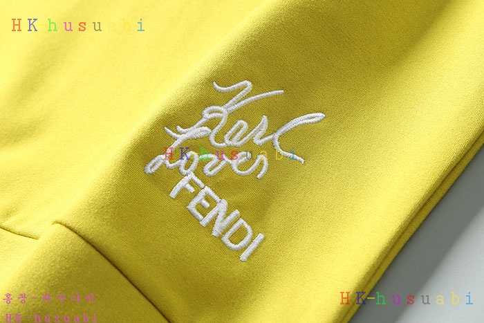 NEW 펜디 상의 신상 FD 721105